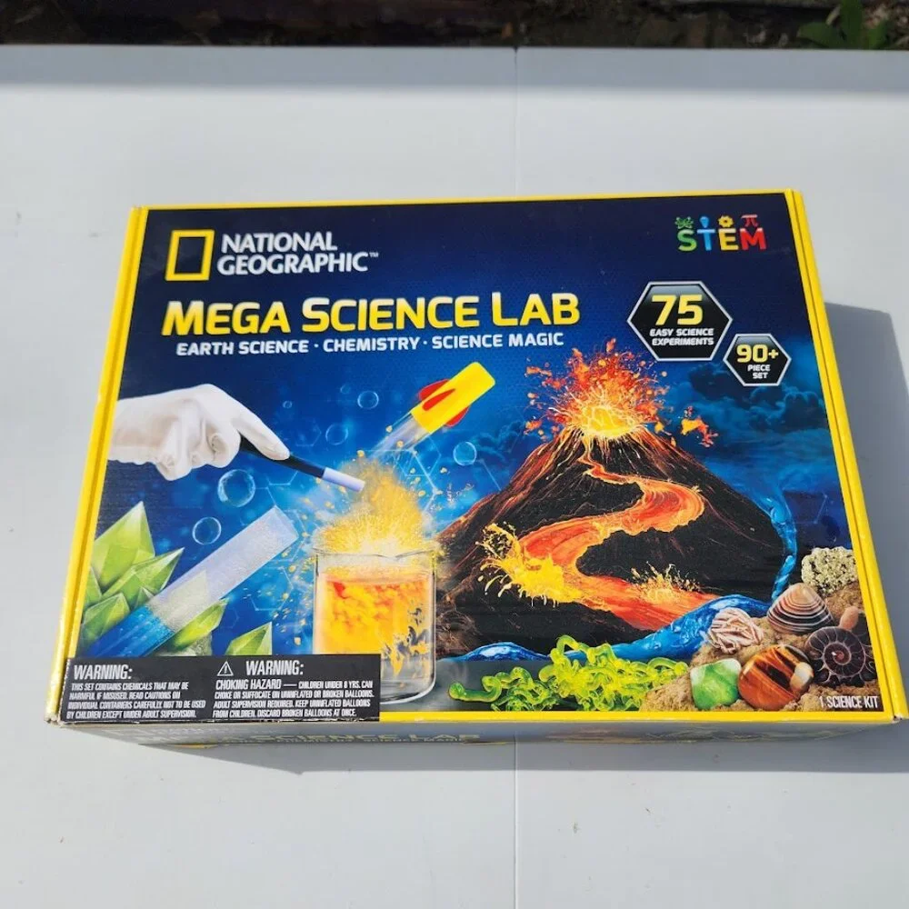 NATIONAL GEOGRAPHIC Mega Science Lab Kit 75 Experiments Chemistry STEM Earth sci